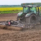 Bodenbearbeitungsgeräte – KMH - Breite 6m landmaschine