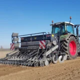Kombinationen für Bodenbearbeitung und Aussaat – ATSN Arbeit im Feld agro maschine