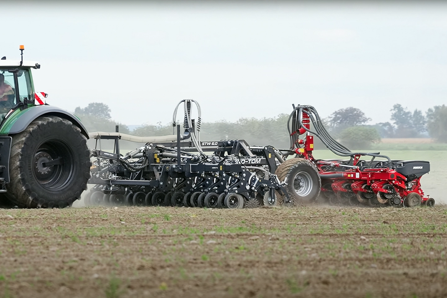 Kombinationen für Bodenbearbeitung und Aussaat – STW Arbeit im Feld
